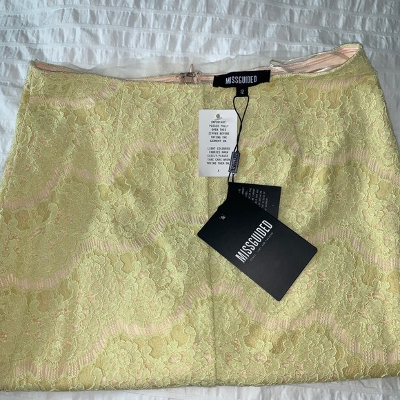 MissGuided;mesh & midi yellow skirt - Picture 2 of 6